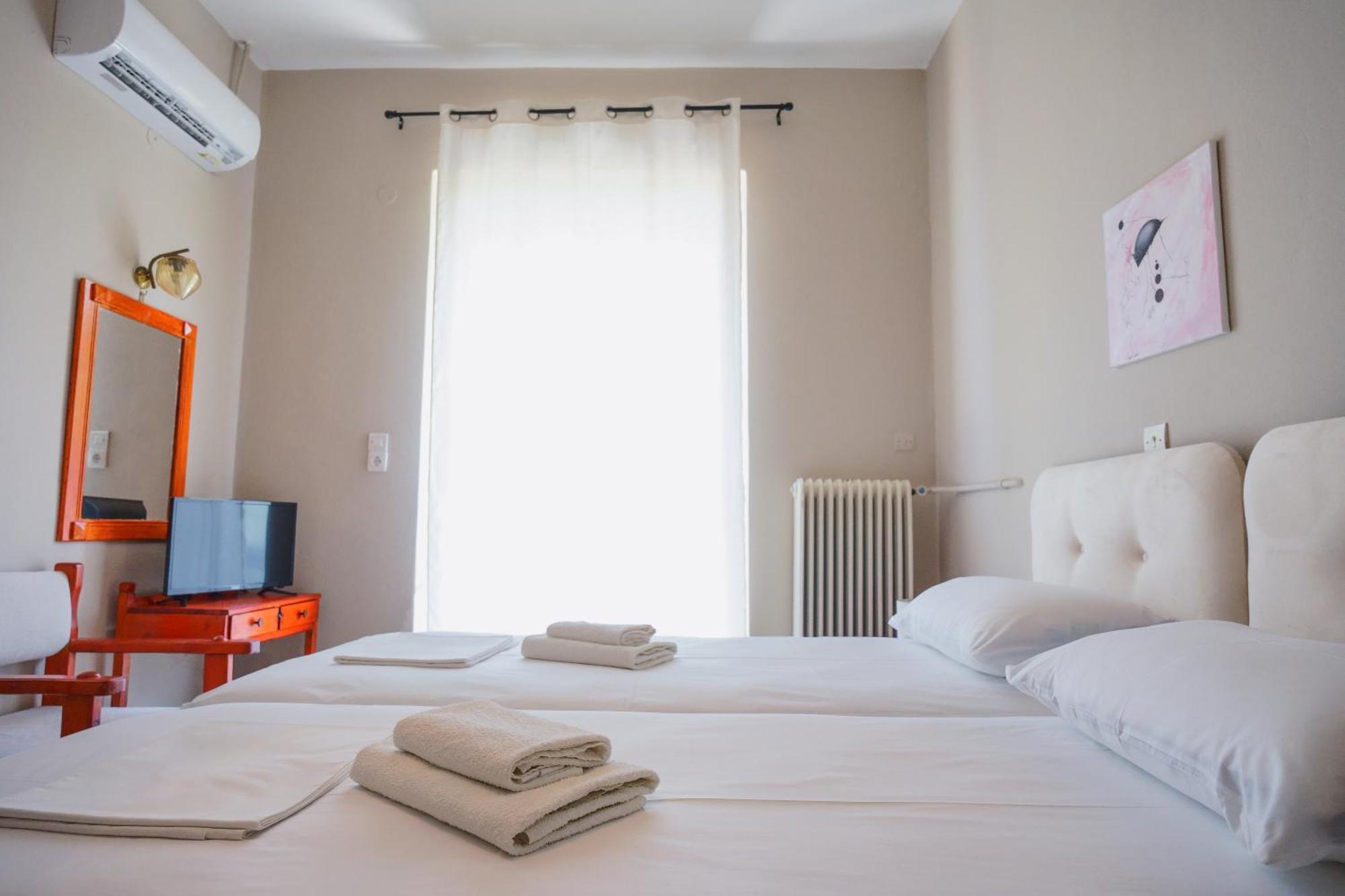 Hotel Korfos - Ξενοδοχείο Κόρφος Renovated 외부 사진