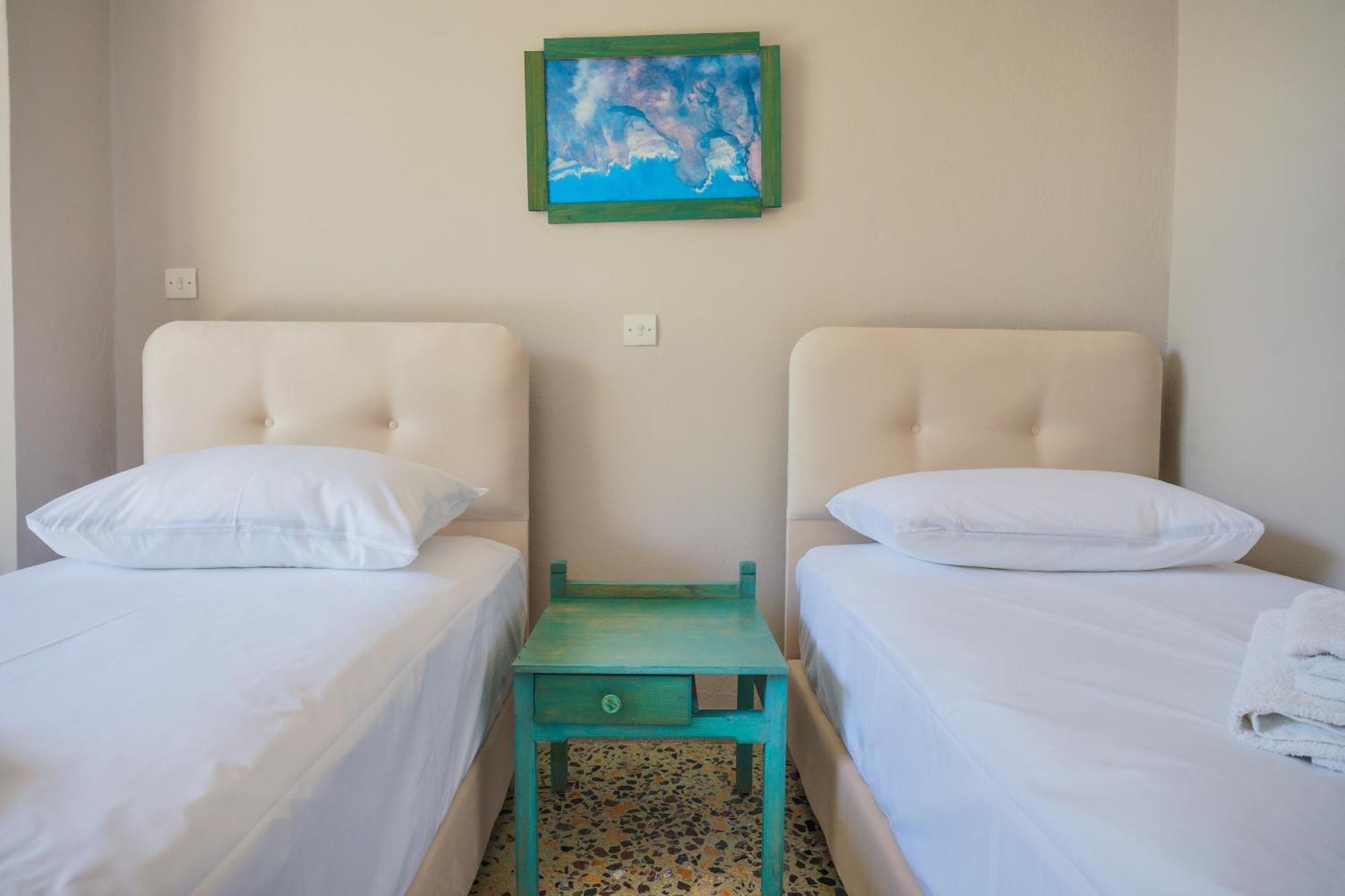 Hotel Korfos - Ξενοδοχείο Κόρφος Renovated 외부 사진