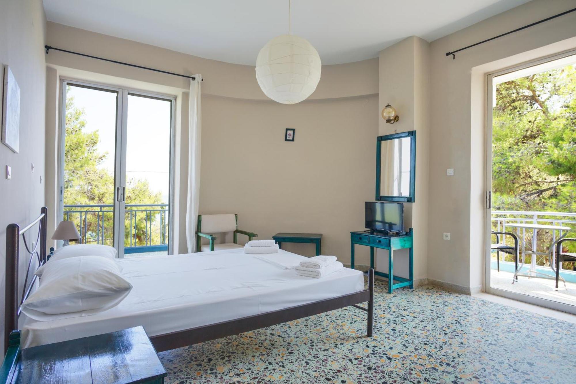 Hotel Korfos - Ξενοδοχείο Κόρφος Renovated 외부 사진